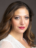 Victoriya Reich Headshot